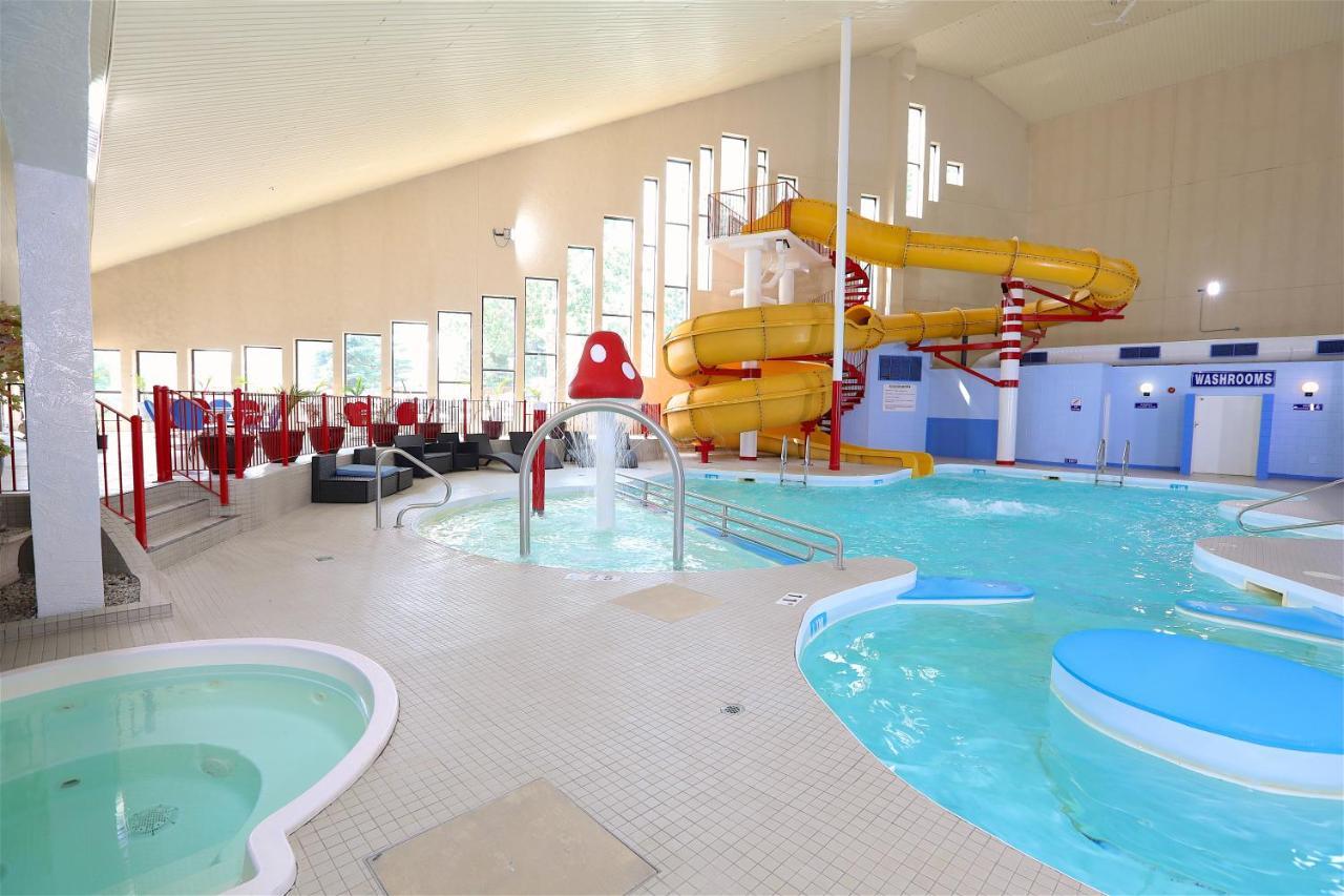 Medicine Hat Inn & Suites Екстер'єр фото